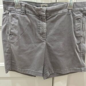 I. Crew  7" stretch chino shorts
